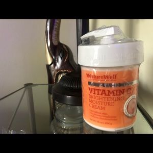 Vitamin C body butter